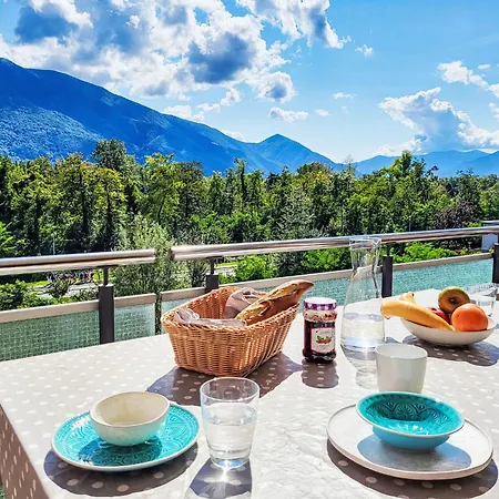 Apt-green View By Interhome