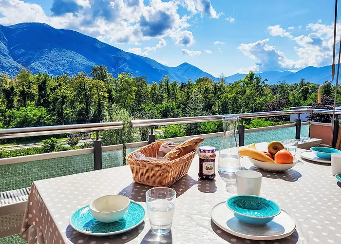 Apt-green View By Interhome